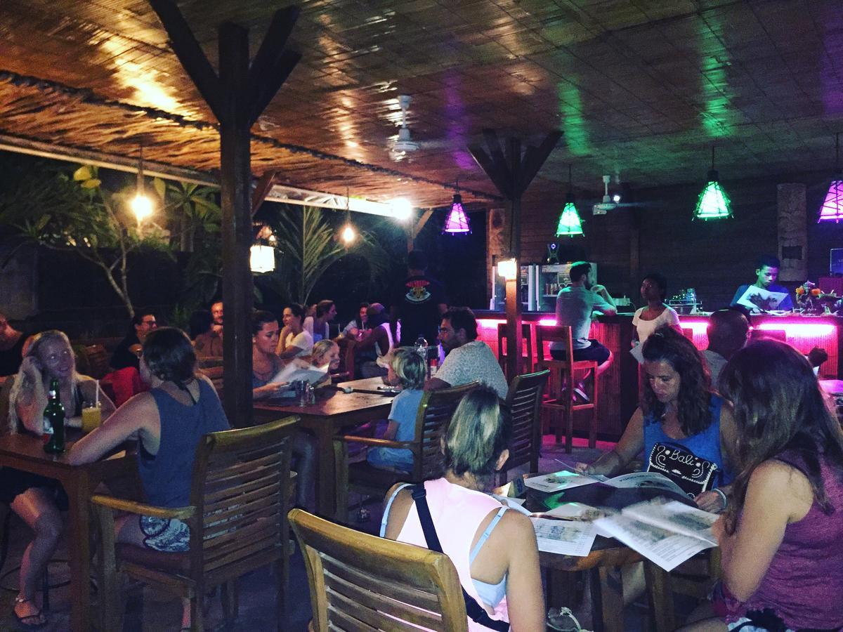 Tiki Bar And More Lembongan Extérieur photo
