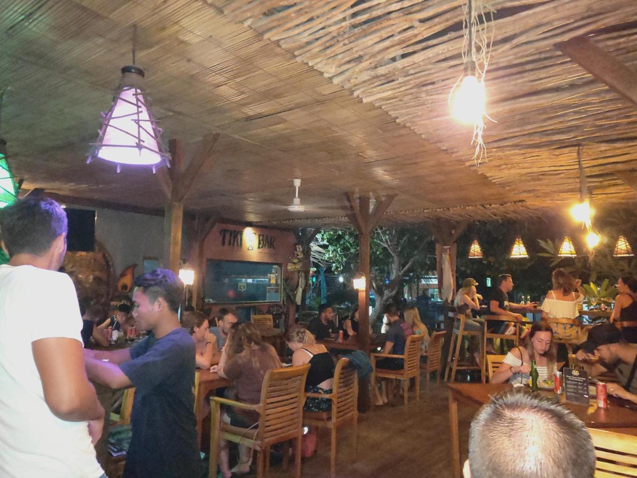 Tiki Bar And More Lembongan Extérieur photo