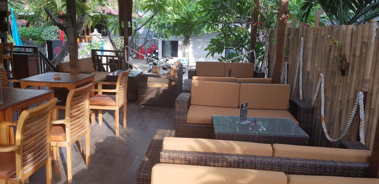 Tiki Bar And More Lembongan Extérieur photo